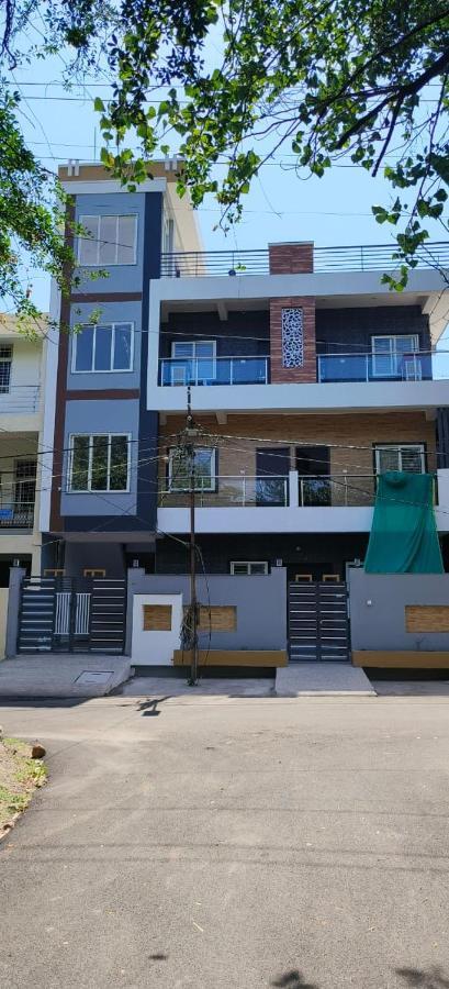 Aashiyana Home Stay Bhopal Esterno foto